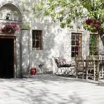 Kapadokya Ihlara Konaklari Antik Konaklar * Guzelyurt
