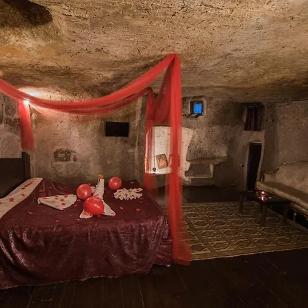 Kapadokya Ihlara Konaklari Antik Gelveri Konagi Hotel Guzelyurt