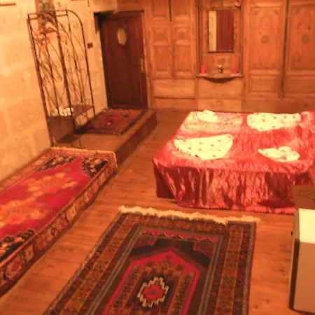 Kapadokya Ihlara Konaklari Antik Konaklar * Guzelyurt