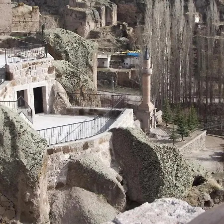 Kapadokya Ihlara Konaklari Antik Konaklar * Guzelyurt