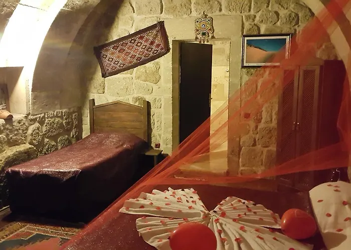 Kapadokya Ihlara Konaklari Antik Konaklar * Guzelyurt